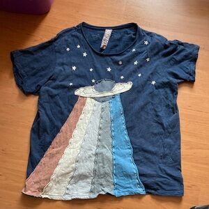 Magnolia Pearl Blue and Brown Short Sleeve Tee